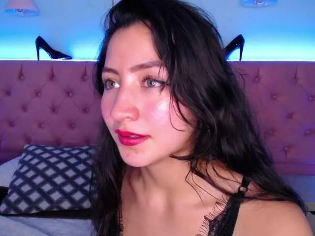 Live sex webcam photo for Lindsaycolema #269004279