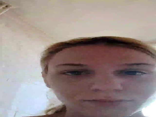 Live sex webcam photo for LorenaMartins #268997128