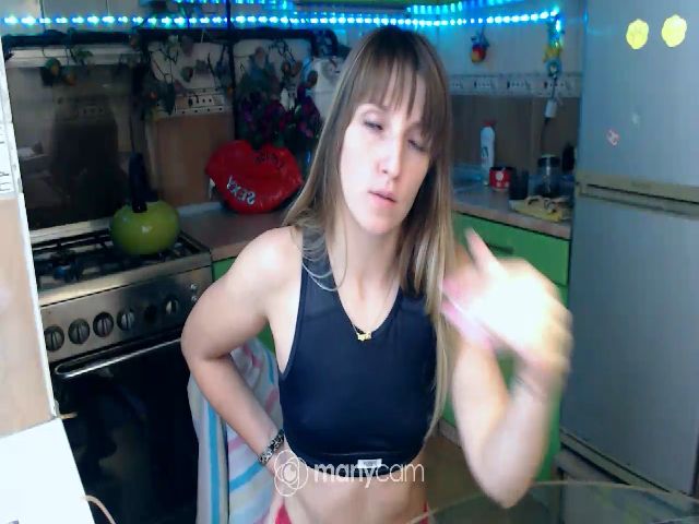 Live sex webcam photo for Terry_Jais_ #268995351