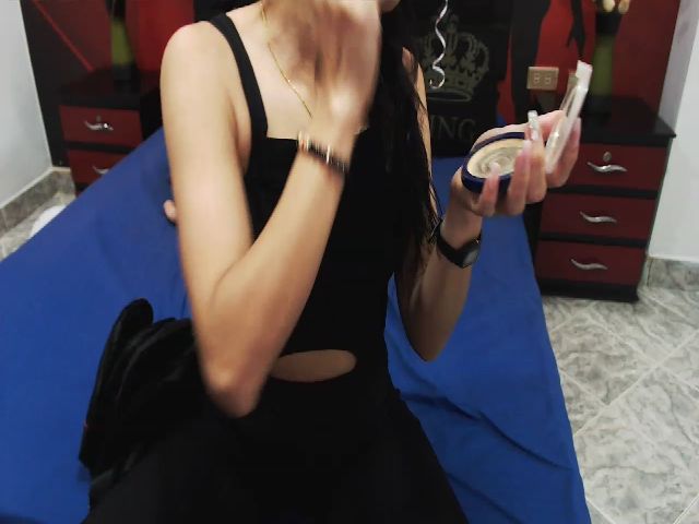 Live sex webcam photo for Any_Selene #269008247