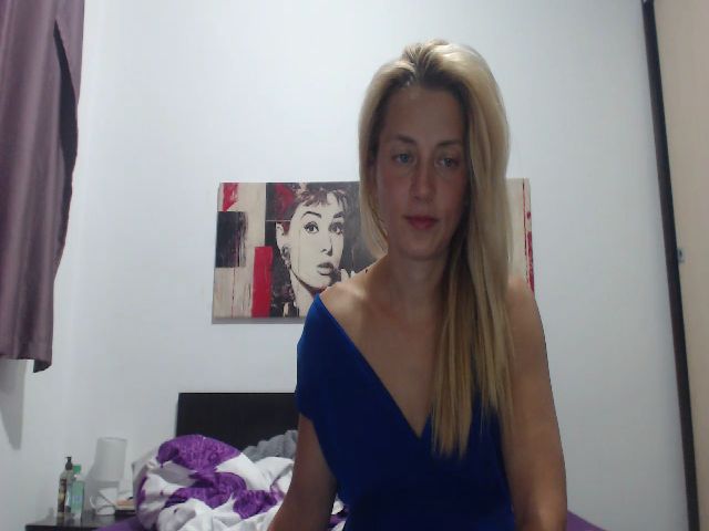 Live sex webcam photo for MonicaDiamond #269007615
