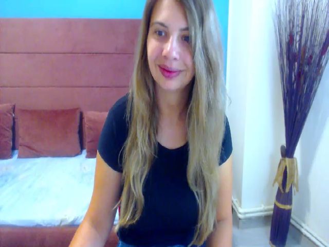 Live sex webcam photo for beautyChiara #268992468