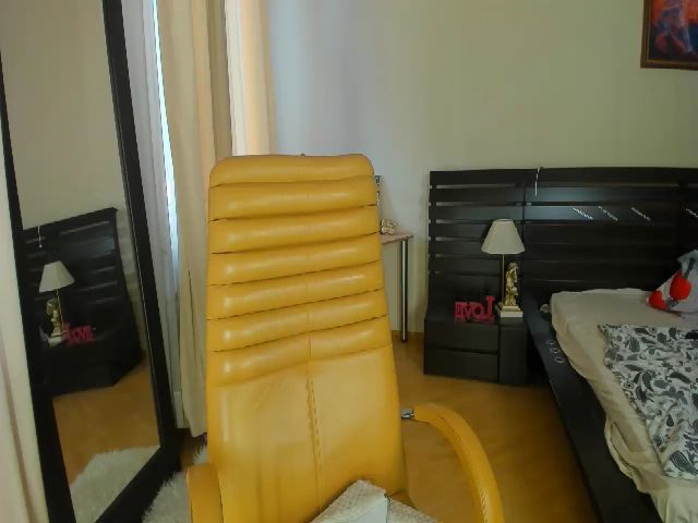 Live sex webcam photo for SoniNex #268998583