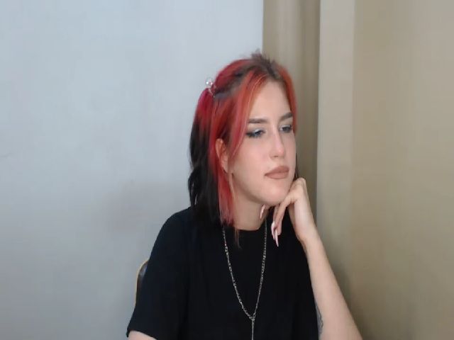 Live sex webcam photo for KateKoss #269001583