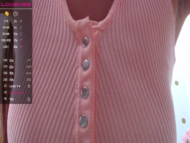 Live sex webcam photo for Gaby_babe #269000353