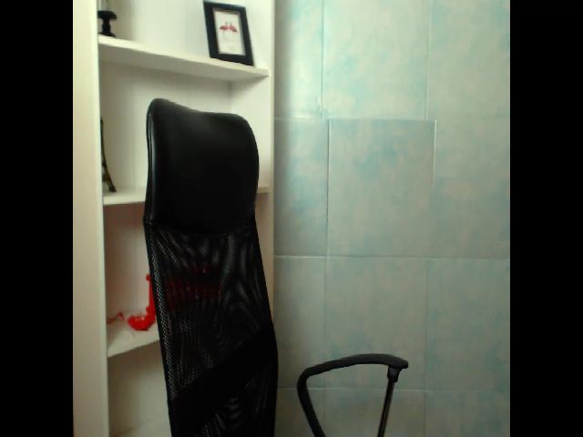 Live sex webcam photo for CristiCarter #268990604