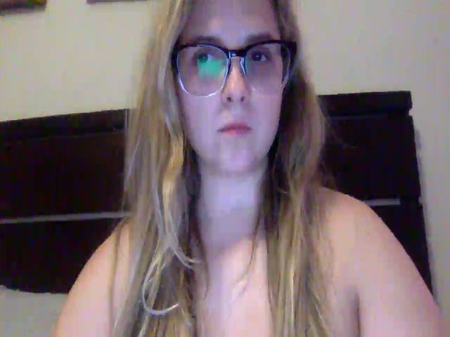 Live sex webcam photo for j3nnamatic #269005455