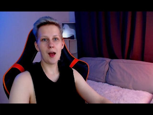 Live sex webcam photo for Oh_daisy #268987660