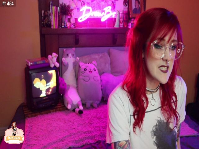Live sex webcam photo for DrewBerries #269007331