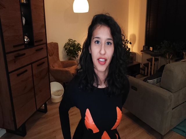Live sex webcam photo for MissFine #268987581