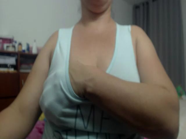 Live sex webcam photo for squirtx_hott #268990697