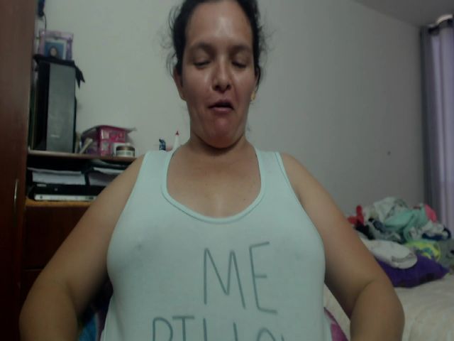 Live sex webcam photo for squirtx_hott #269001661