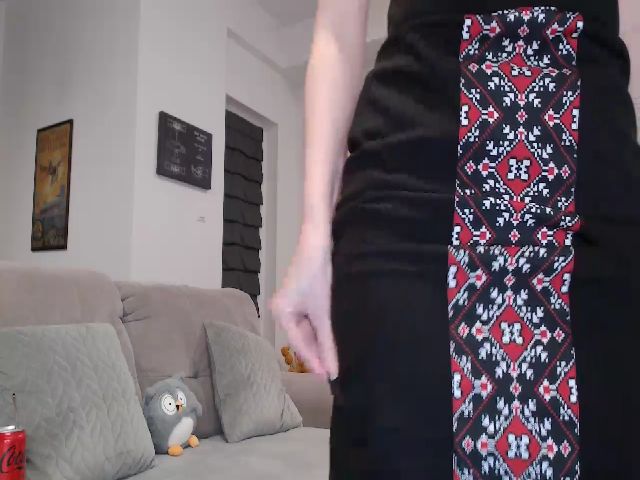Live sex webcam photo for Aryelle_ #269007111