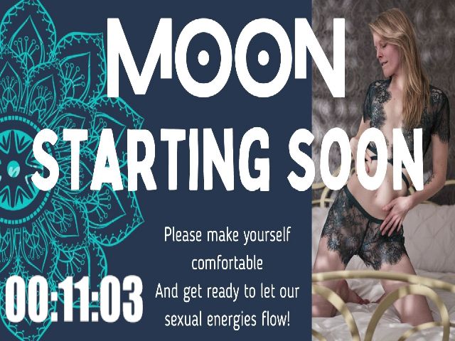 Live sex webcam photo for Moon_nymph_ #268999442