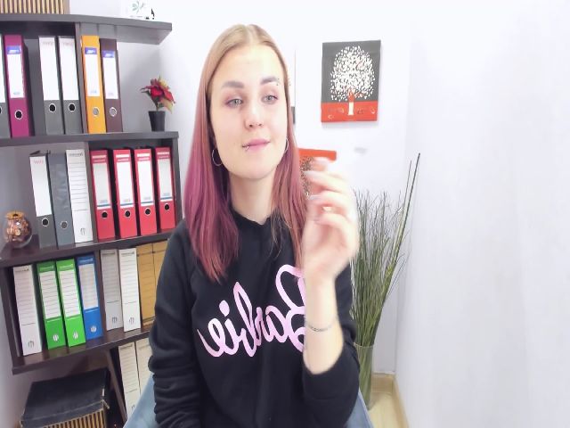 Live sex webcam photo for EvaMild #268992361