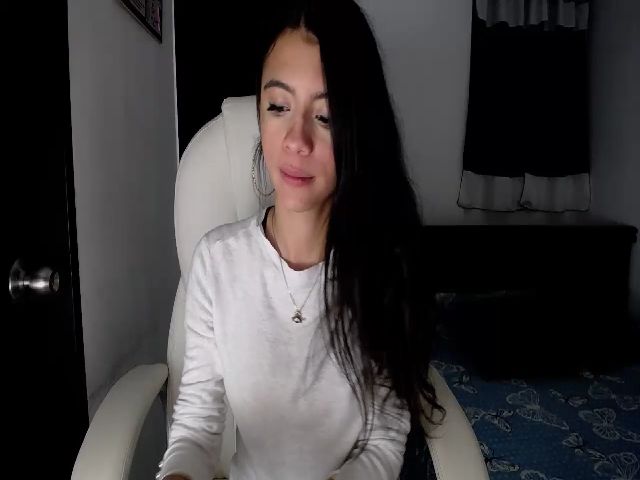 Live sex webcam photo for Littlelisa__ #268992324