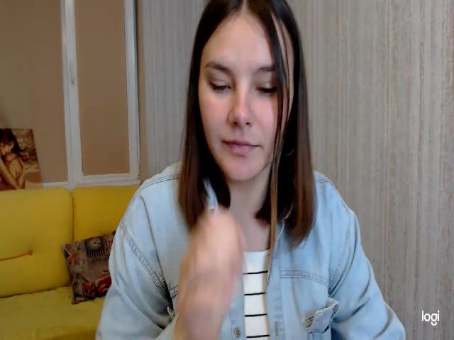 Live sex webcam photo for Quardiona #269005240