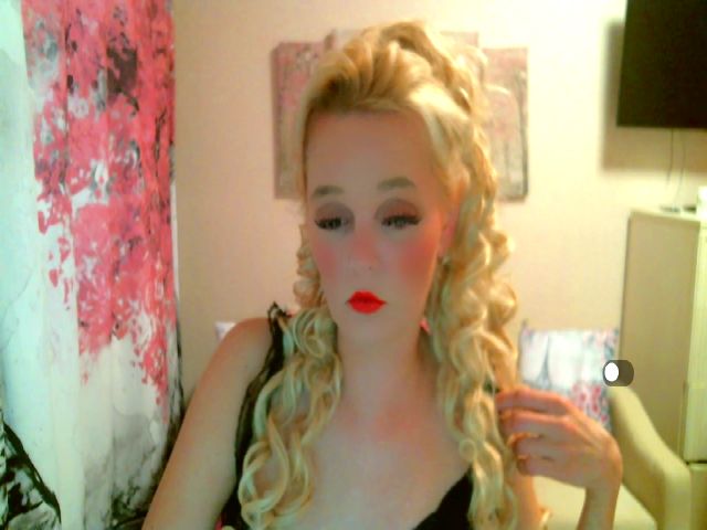 Live sex webcam photo for ChristiRoses #269002366