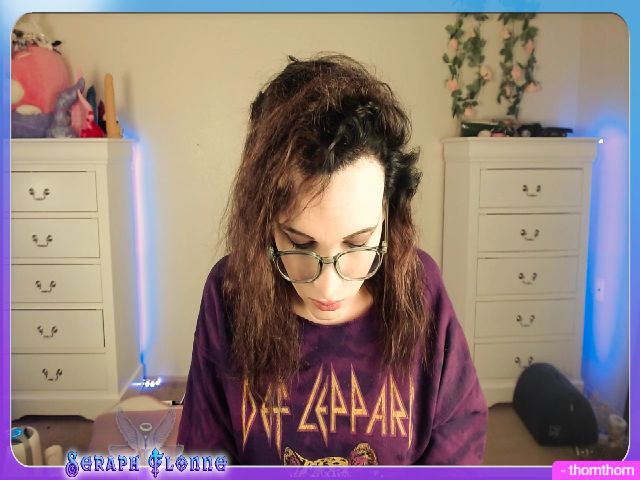 Live sex webcam photo for SeraphxFlonne #268992418