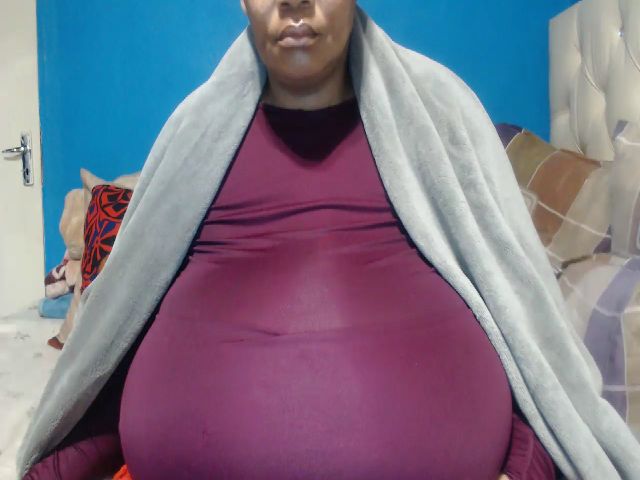 Live sex webcam photo for EbonyxBBW #268991912
