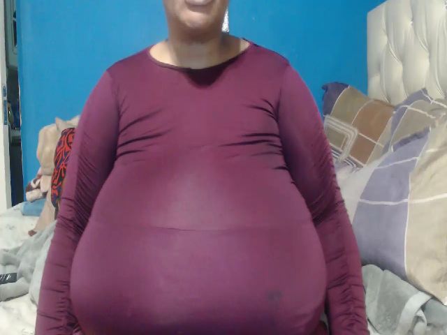 Live sex webcam photo for EbonyxBBW #268992900