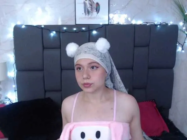 Live sex webcam photo for haddy18 #269003769