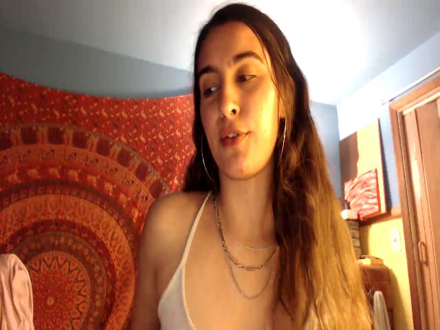 Live sex webcam photo for shysasha1 #268987607