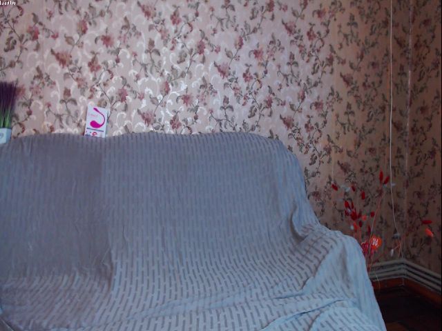 Live sex webcam photo for OliviaReevse #269001094