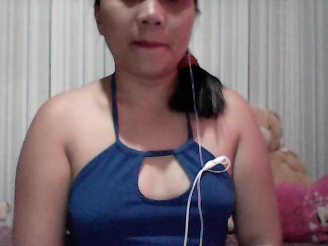 Live sex webcam photo for Marzha #268994220