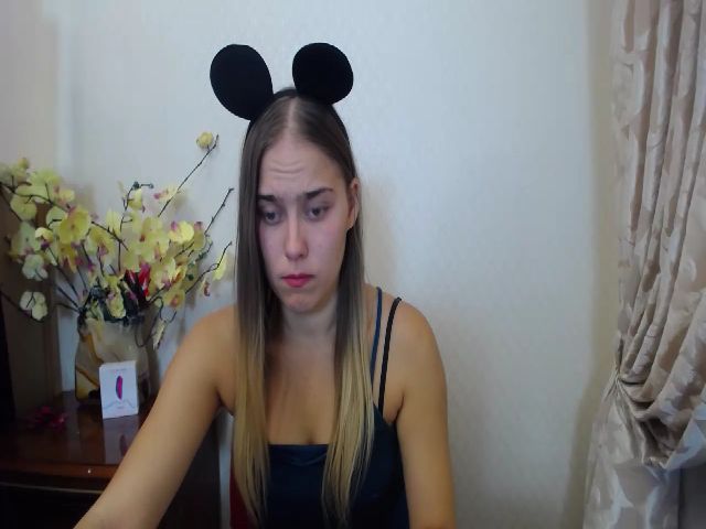 Live sex webcam photo for arylla #268995118