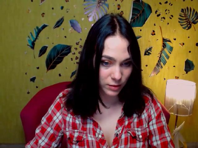 Live sex webcam photo for Lillit_Mars #269001201