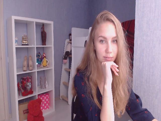 Live sex webcam photo for KatrinNovak #268995488