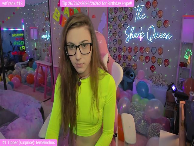 Live sex webcam photo for BirthdayShark #268990808