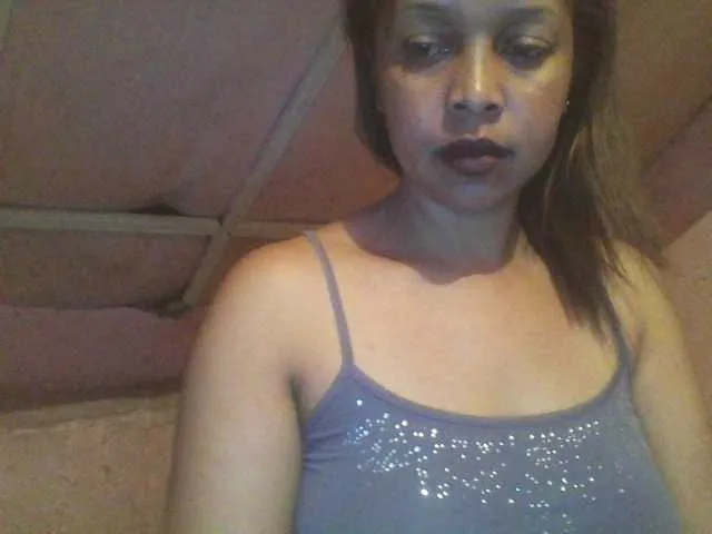 Live sex webcam photo for big-ass-sexy #269021453