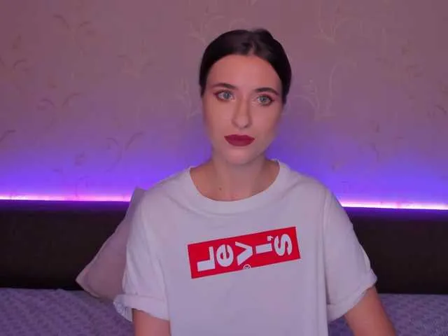 Live sex webcam photo for IrkaZefirka #269020650
