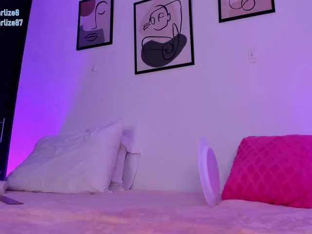 Live sex webcam photo for charlizexxx #269012937