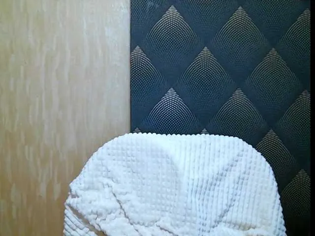 Live sex webcam photo for AhegaoMoli #269009411