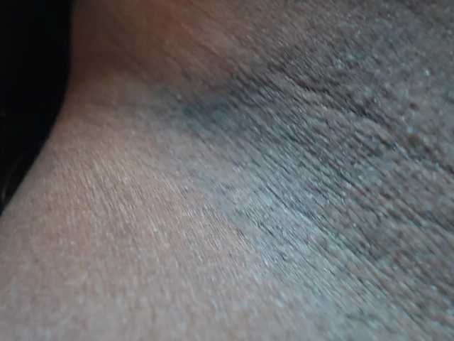 Live sex webcam photo for EMYYLI #269013238