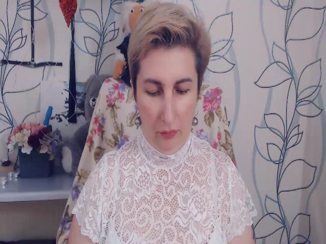 Live sex webcam photo for DepravedMadam #269015178