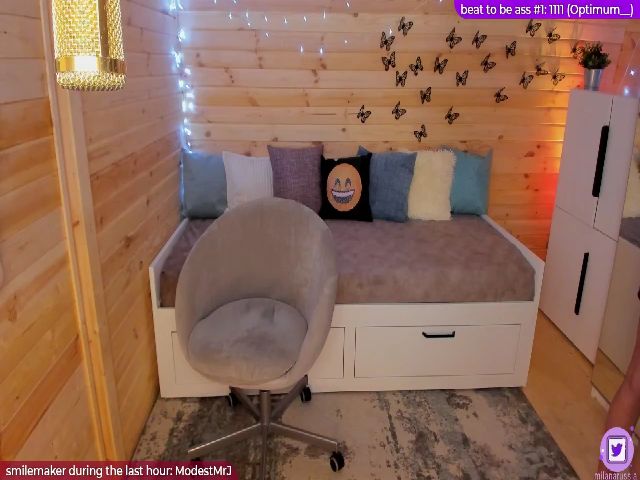 Live sex webcam photo for ModestLady #269010757