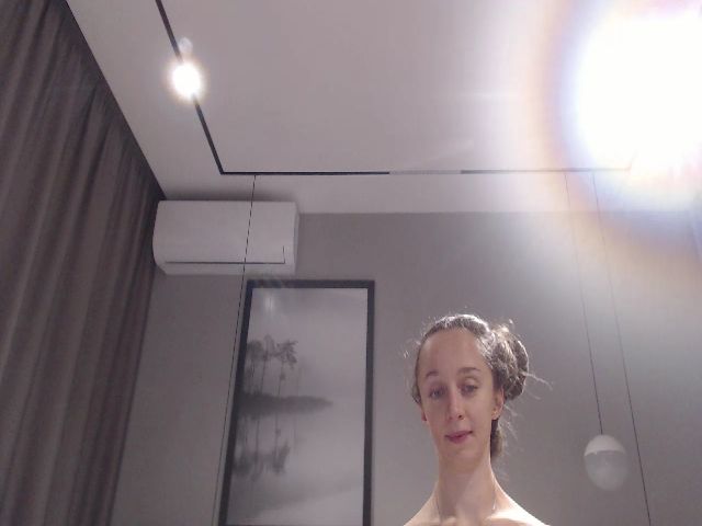 Live sex webcam photo for Innocent_Miss #269021542