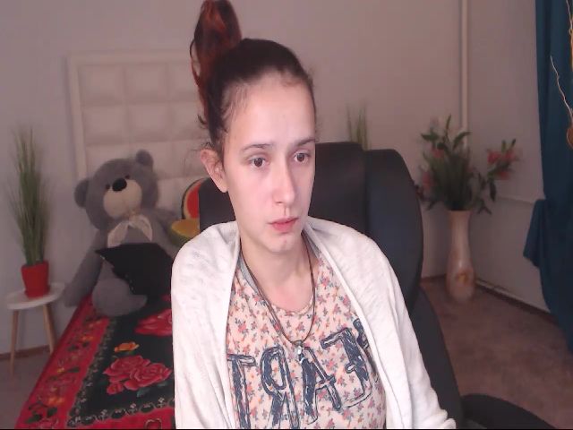 Live sex webcam photo for IrisNichols #269024353