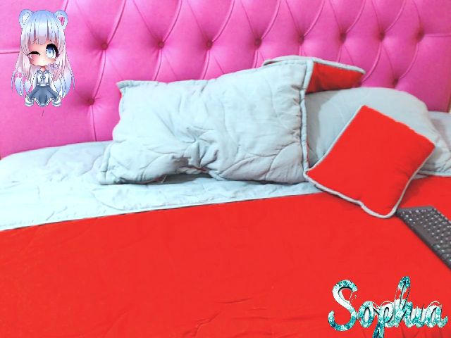 Live sex webcam photo for sophiie_fox #269011254