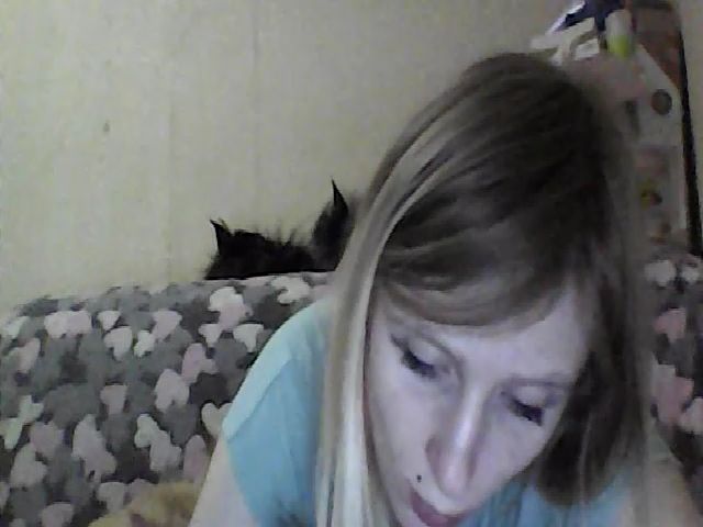 Live sex webcam photo for GuiltyKitty #269016300