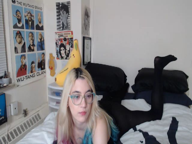 Live sex webcam photo for AnnaTame #269011717