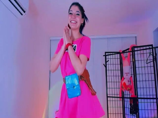 Live sex webcam photo for Agostinha_Red #269010750