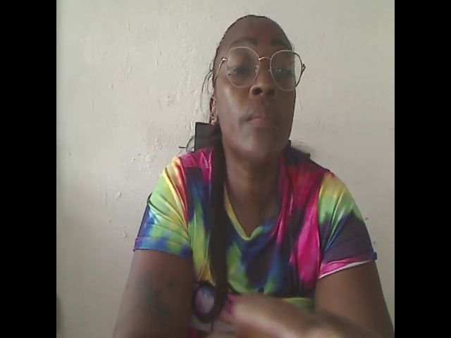 Live sex webcam photo for Assbigxhot9 #269023941