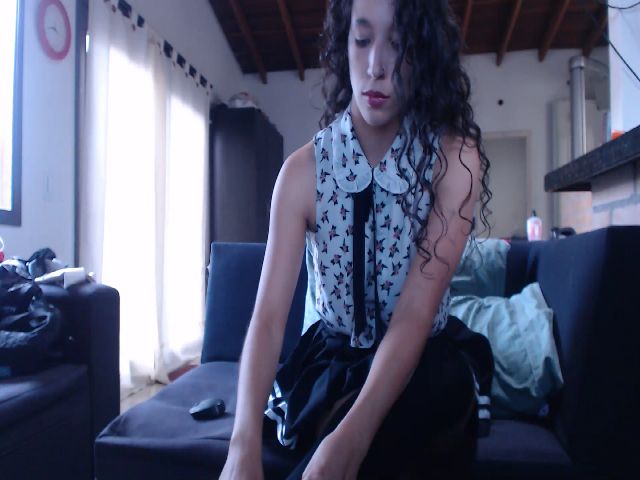 Live sex webcam photo for Nina_Doux #269022976