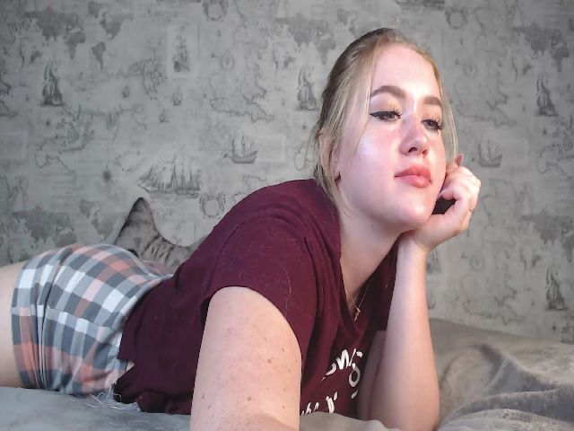 Live sex webcam photo for AliceSunAn #269023157