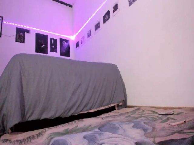 Live sex webcam photo for Liana_rose #269010852